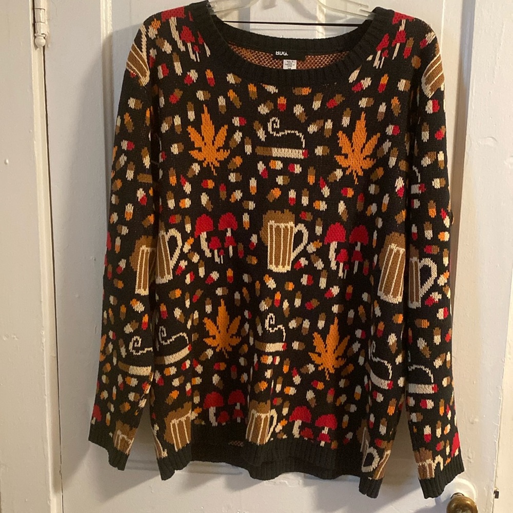 BDG Urban Outfitters sweater pull over mushroom beer size medium